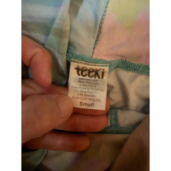 EUC Teeki feather pastel leggings yoga activewear sz S - Picture 2 of 7